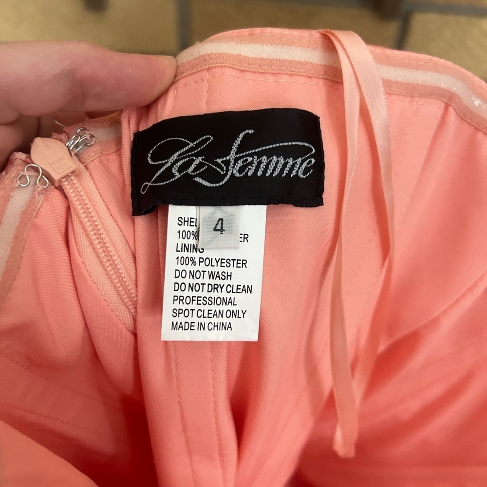 NWT LA FEMME Strapless Slit Satin Ballgown Prom Dress in Peach Size US 4 - Picture 5 of 12
